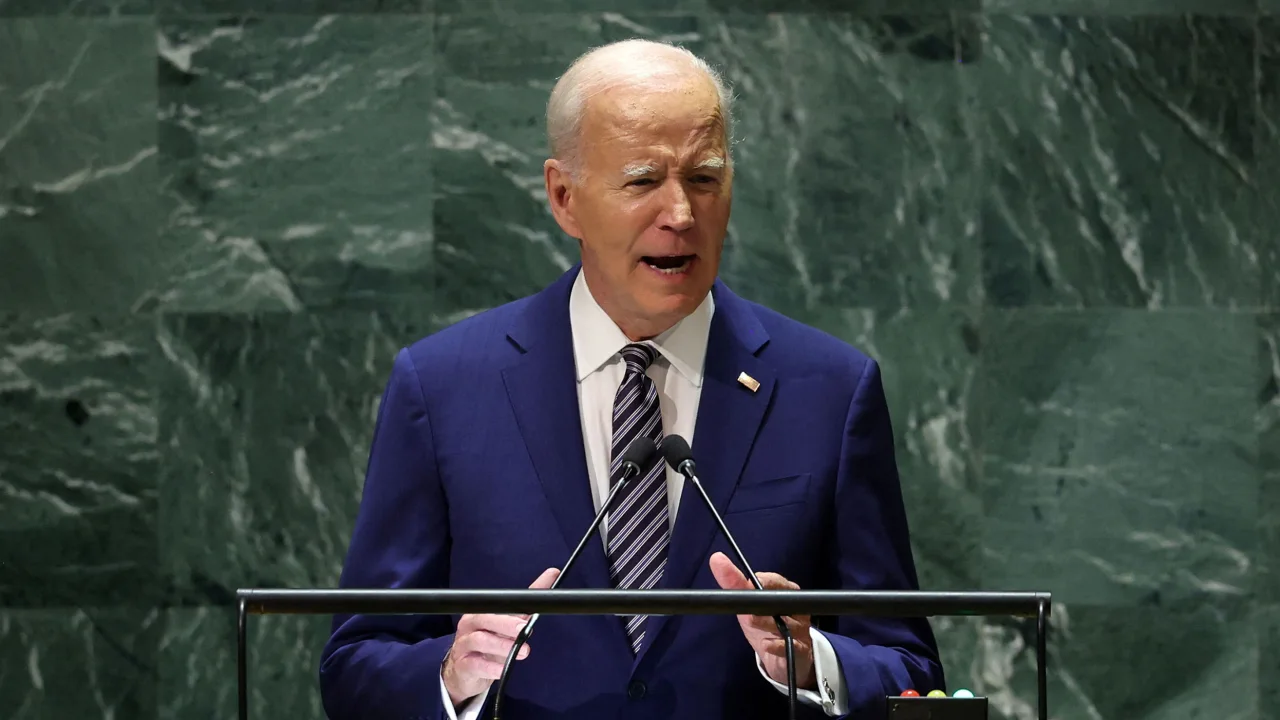 Biden drong er bij wereldleiders op aan om samen te werken aan ethisch gebruik van AI Biden drong er bij wereldleiders op aan om samen te werken aan ethisch gebruik van AI