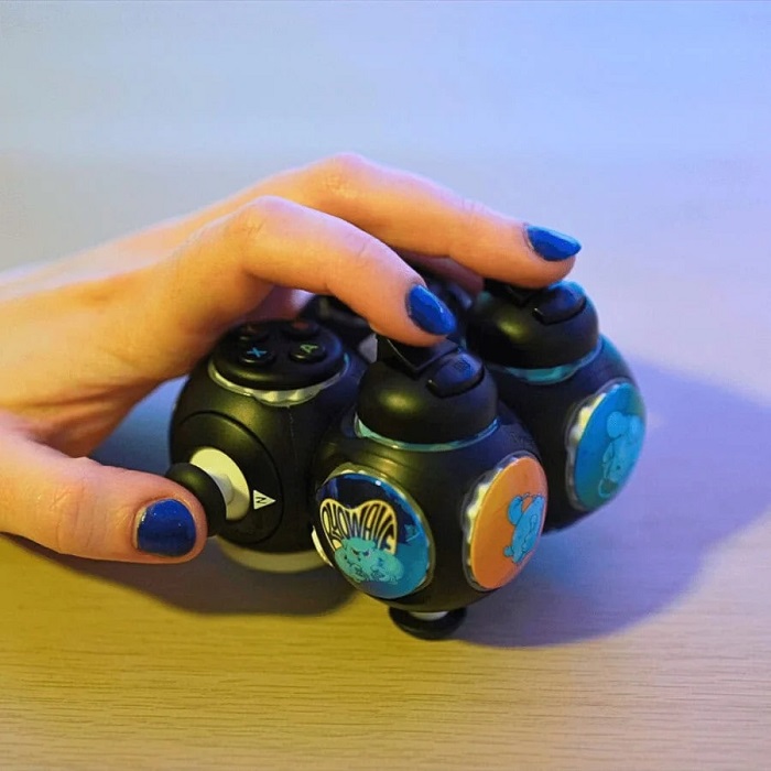 Het modulaire apparaat Proteus Controller van Microsoft en ByoWave is onthuld. Hiermee kunnen mensen met een handicap de perfecte gamepad voor zichzelf maken om pc- en Xbox-games te spelen.-2 Het modulaire apparaat Proteus Controller van Microsoft en ByoWave is onthuld. Hiermee kunnen mensen met een handicap de perfecte gamepad voor zichzelf maken om pc- en Xbox-games te spelen.-2