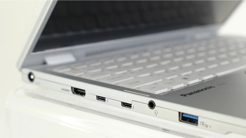 Panasonic Let's Note SC notebook in zwarte kleur Panasonic Let's Note SC notebook in zwarte kleur